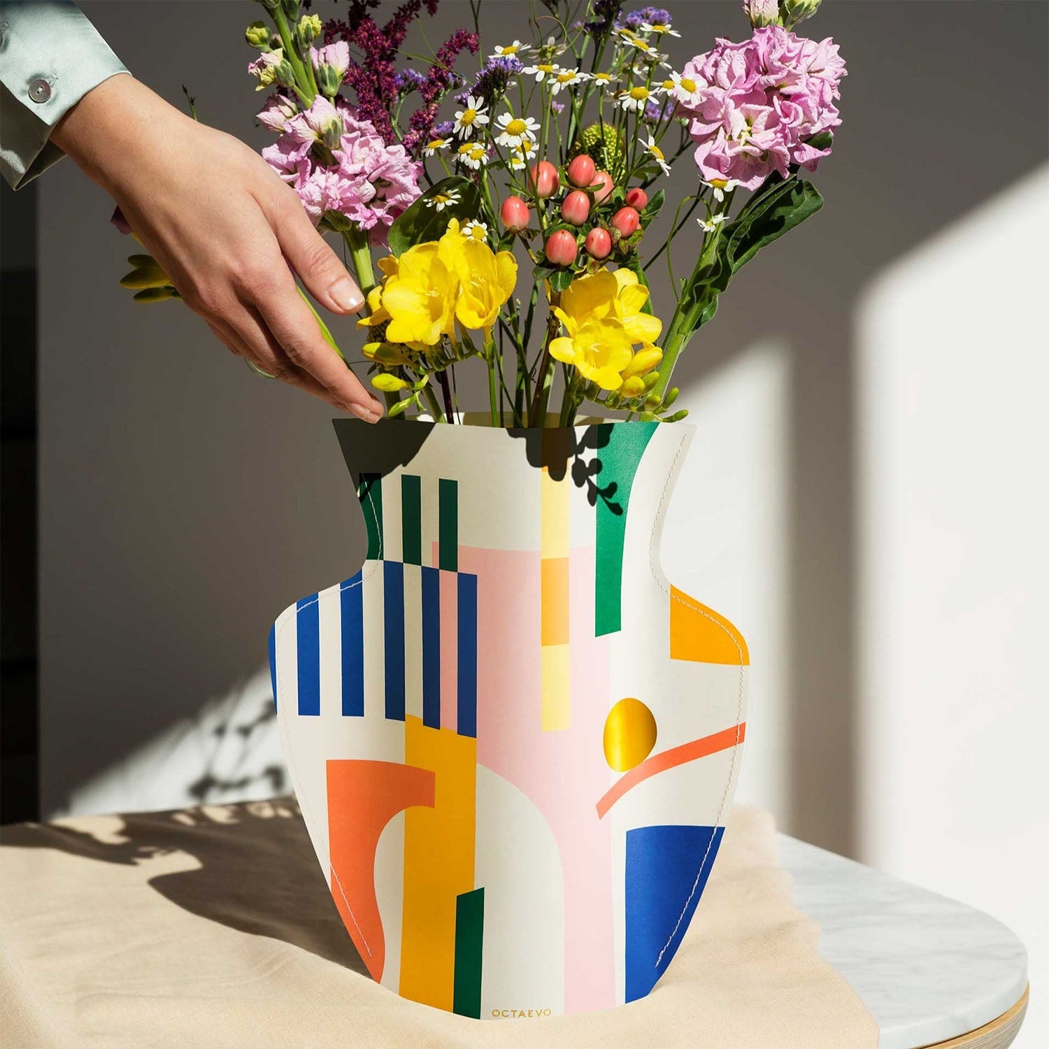 Paper Vase Emporio by OCTAEVO