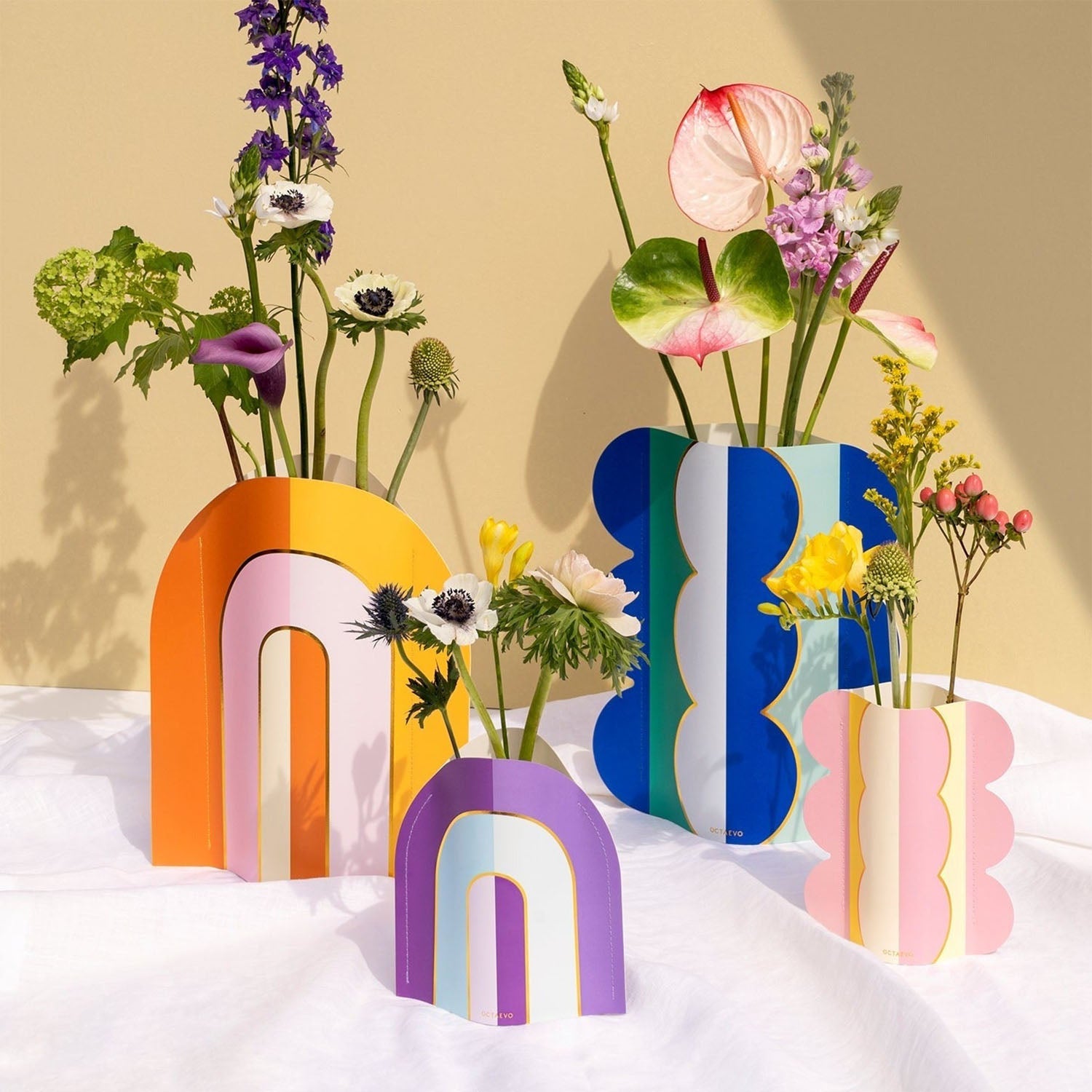 Mini Paper Vase Riviera Arch by OCTAEVO